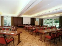 Parkhotel am Glienberg by Fairway Hotels Hotels in Zinnowitz