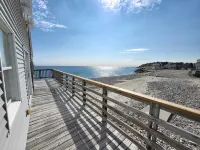 Cozy private beach stilt house-steps to the beach. - Wifi