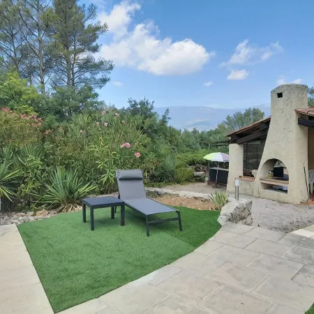 Villa with Beautiful Views in Quiet Location with Large Secluded Swimming Pool