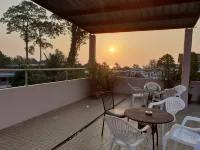 Sairee Center Guest House - Vandrerhjem