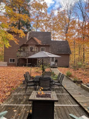 Highly Rated 3 Bed,3 Bath, 0 Cleaning Fee Dog Friendly  Additional Daily Fee. - Hytter