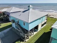 Spacious 4-bedroom home on quiet Gulf Coast beach - 3-Star