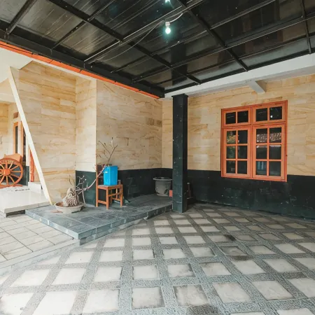 Homestay Jogja Dekat Gembira Loka by Simply Homy Hotels in Kotagede