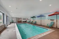 Freshly Remodeled Keystone Studio, Heated Pool, Hot tub, Walk to Gondola! - Swimmingpools