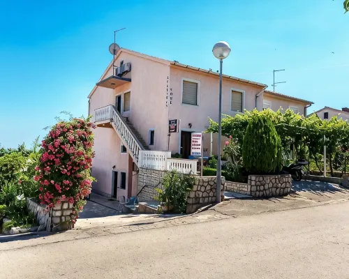 Apartments and Room Ivanka Petar Hotels in Krk