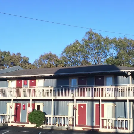 Mountain Country Motor Inn