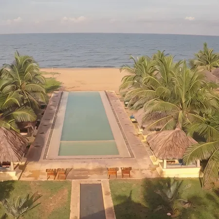 Bar Reef Resort