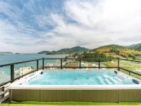 Geoje Highend Spa Pool Villa (Duplex, Indoor BBQ) Hotels near مدينة ملاهي مينغجونغجوك