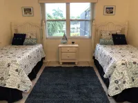 Punta Gorda Isles Updated 2b2b Canal Pool Home - Jan-March Weeks Available!