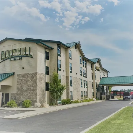 Boothill Inn and Suites