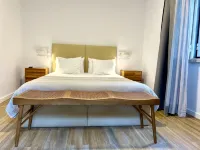 Villa Inn Sintra | Private Garden Retreat - Condos