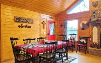 Charming Cabin with Game Room & Firepit