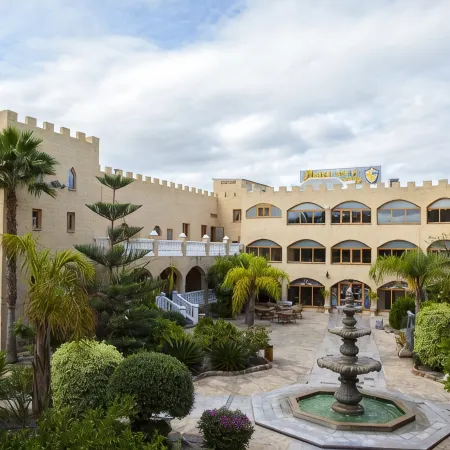 Hotel Plaza Del Castillo