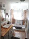 Cozy Hideaway in Town