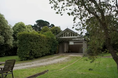 Close to town in walking distance to cafes, restaurants and Lake Alexandra - Apartments
