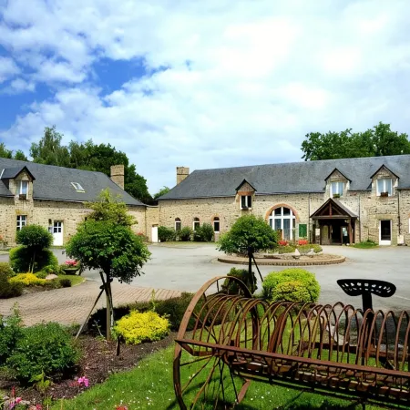 Logis Hôtel Restaurant Relais du Gué de Selle