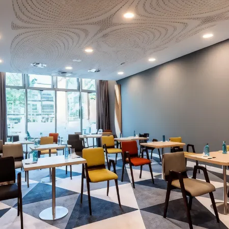 Premier Inn Koln City Sud