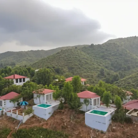 The HighGarden Resort