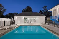 Baymont by Wyndham Albany at Albany Mall - Pools
