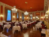 Grand Hotel de Londres Hotels near Villa Nobel