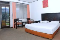 Hotel Danau Toba International - 3-Star