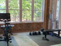 Gorgeous New Waterfront Lake House - Gym