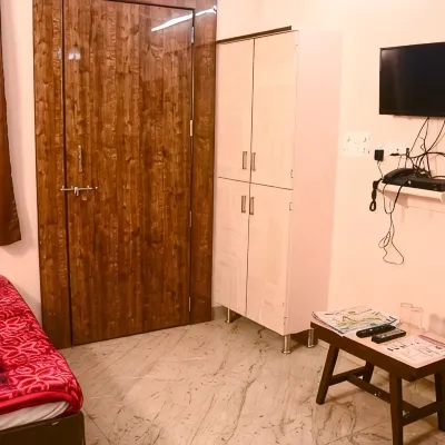 Hotel Parag Các khách sạn gần Vườn Bách thảo Nữ Hoàng