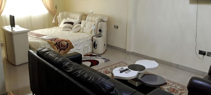 Jobyco Hotel Hotele w: Akra