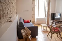Cosy n'est T2 downtown market LA ROCHELLE - Kitchens