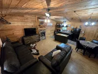Pine Twist Cabin - Homestays