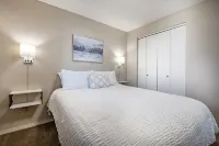 Cozy Birch Bay Summer Break • Hot Tub • 205 - ブティック