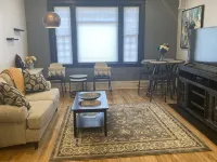 Luxury Historic Condo in Uptown Butte - Homestays