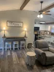Newly Remodeled Home across the road from Weiss Lake - 3-Star