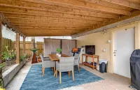 Key Lime Cottage - Updated - 1 Minute Walk to Beach & Pier - con encanto