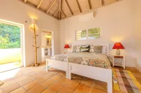 Exceptional design, spacious covered decks, super views, set in Long Bay Estate Hotels in 