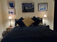 Dog-Friendly, COZY—PERFECT 4 COUPLES—BOOK 3 NIGHTS— Free! Close to Everything