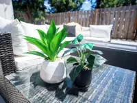 Rogue House · 1800s Downtown Storefront · Hot Tub · Fire Pit · Walk to River Ξενοδοχεία στην πόλη Rogue River