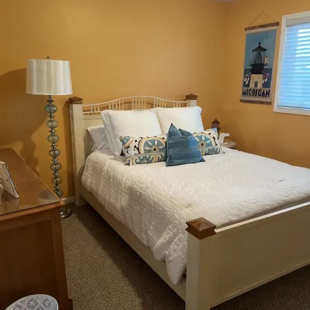 Open Layout Townhome Near All the Fun