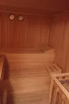 Apartment with mountain-view balcony, lake, garage, sauna, Wi-Fi, ... - โฮมสเตย์