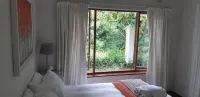 Cybele Lodge Boutique Bed and Breakfast - Pet friendly