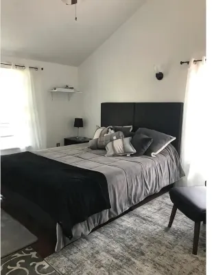 Peaceful Waterfall House -- 2 bedroom hidden treasure - 4-Star