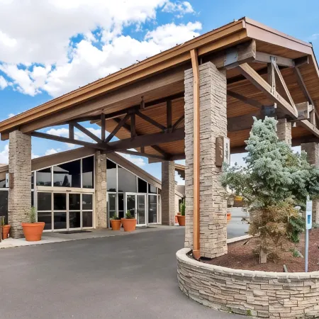 Best Western Outlaw Inn