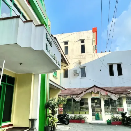 Hotel Tirtonadi Permai