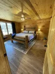 Newly built LOG Cabin-Float, Golf, Hike, Hunt, Fish, visit a winery...Relax! - Hytter