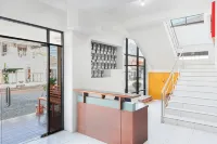 Wisma Anton Soedjarwo - parking