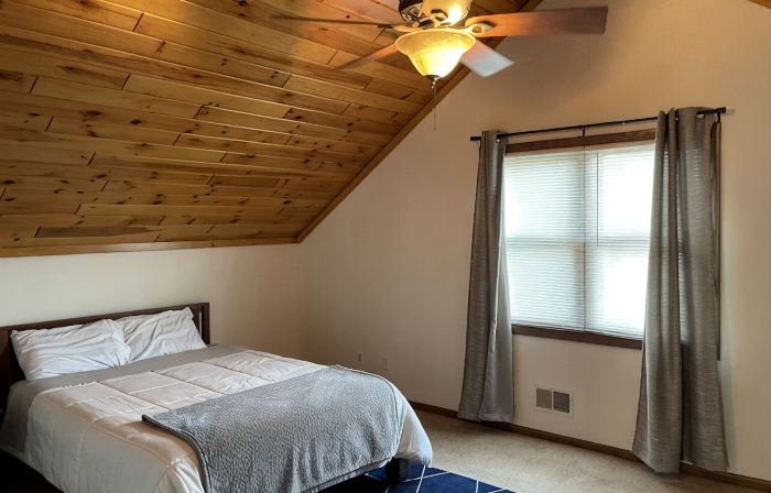 East River Retreat, WATERFRONT🛶+ Fire Pit🔥Pet friendly 🐾