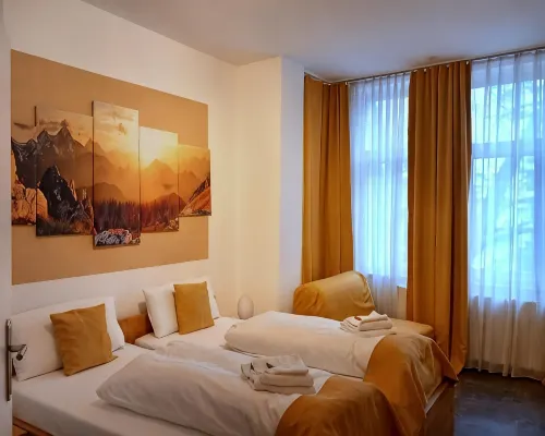 Hotel Karolinger - Self Check-IN Hotels near Flehe