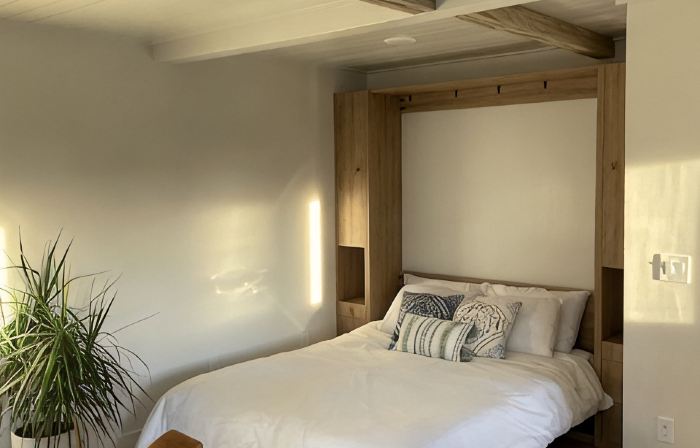 Cayucos Cottage Studio ll Modern Peak-A-Boo Ocean Views