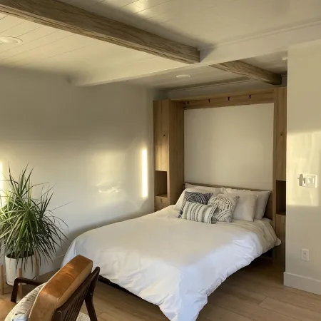 Cayucos Cottage Studio ll Modern Peak-A-Boo Ocean Views