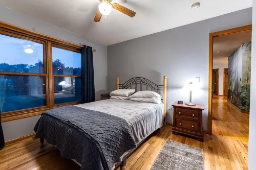 Driftless Area Country House: large deck, spring fed creek, Amish area - 3-Star